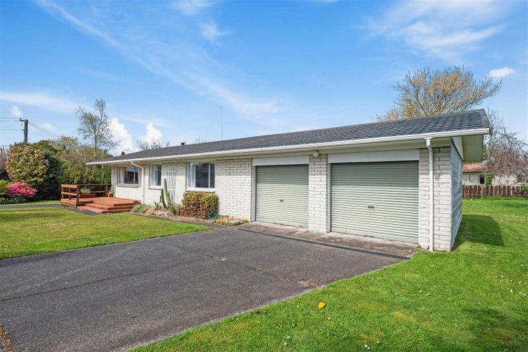 Photo of property in 4 Corilin Place, Mangakakahi, Rotorua, 3015