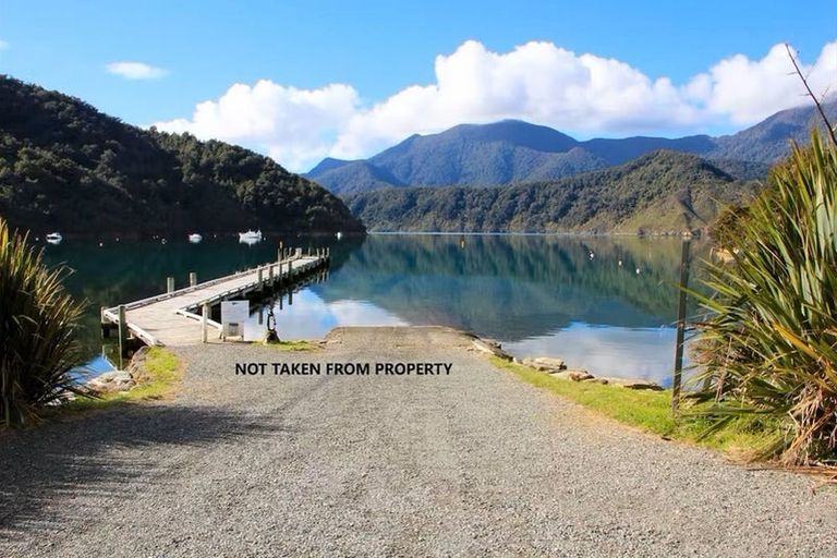 Photo of property in 3160 Tuna Bay, Tennyson Inlet, Rai Valley, 7195