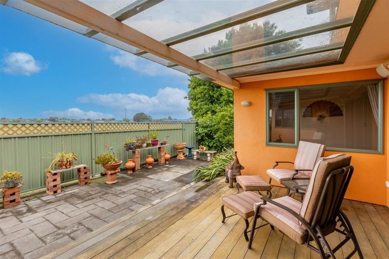 Photo of property in 248 Kennedy Road, Onekawa, Napier, 4110