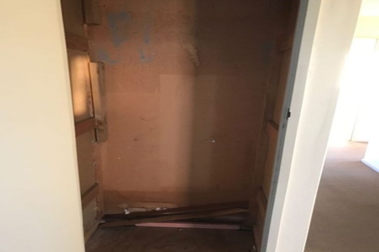 Photo of property in 9 Colonial Place, Kelvin Grove, Palmerston North, 4414