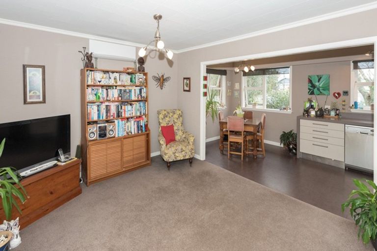 Photo of property in 49a Doralto Road, Frankleigh Park, New Plymouth, 4310