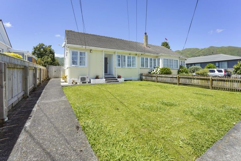 Photo of property in 11 Cole Street, Naenae, Lower Hutt, 5011