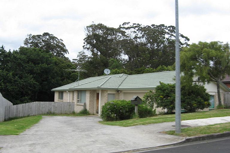 Photo of property in 34 Ranch Place, Pukekohe, 2120