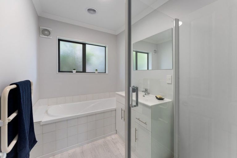 Photo of property in 167a George Street, Stokes Valley, Lower Hutt, 5019