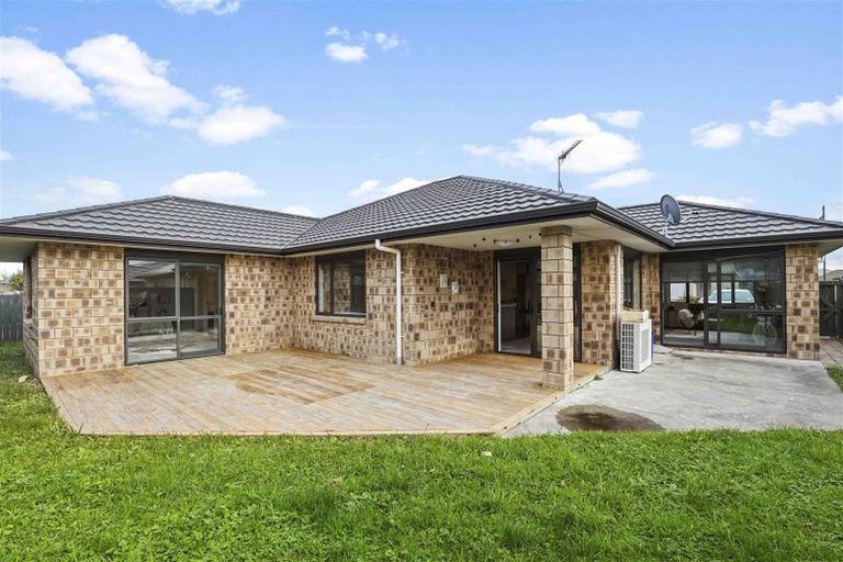 Photo of property in 20 Hector Drive, Rototuna North, Hamilton, 3210