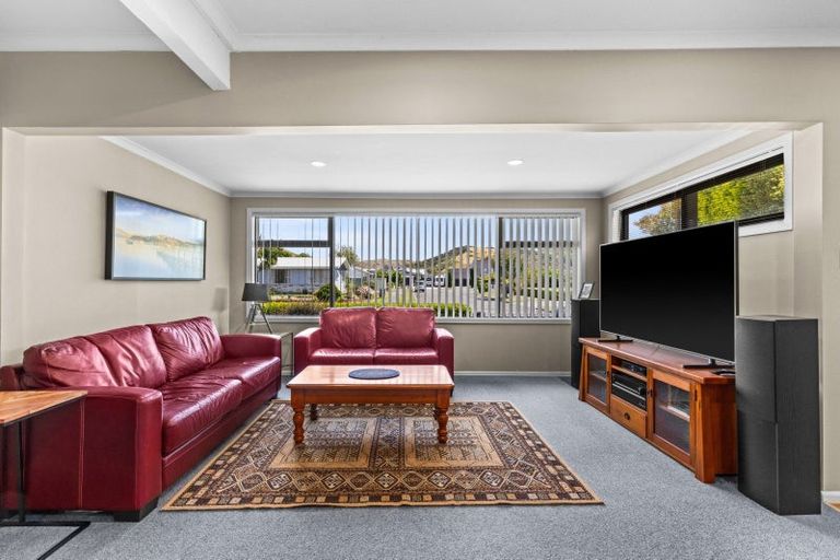 Photo of property in 8 Forsyth Street, Taradale, Napier, 4112