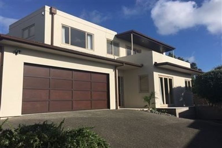 Photo of property in 28b Bevyn Street, Castor Bay, Auckland, 0620