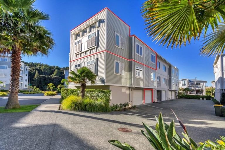 Photo of property in 9 Eaves Bush Parade, Orewa, 0931