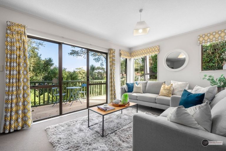 Photo of property in 2/51 Singers Road, Korokoro, Lower Hutt, 5012