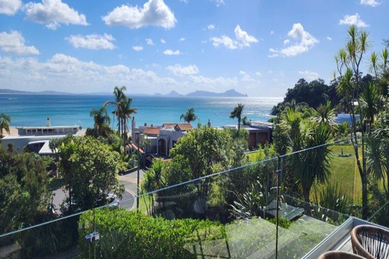 Photo of property in 4 Breadalbane Place, Langs Beach, Waipu, 0582