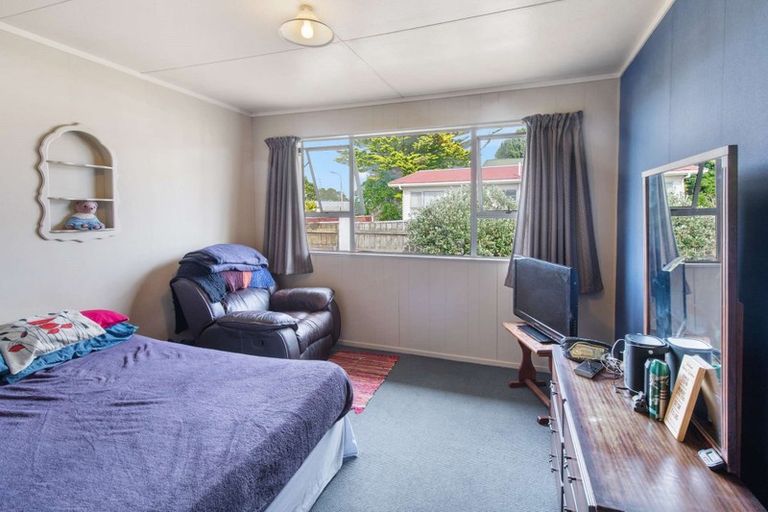 Photo of property in 31 Tongariro Street, Castlecliff, Whanganui, 4501