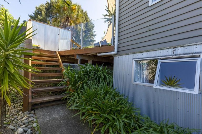 Photo of property in 9 Everard Avenue, Army Bay, Whangaparaoa, 0930