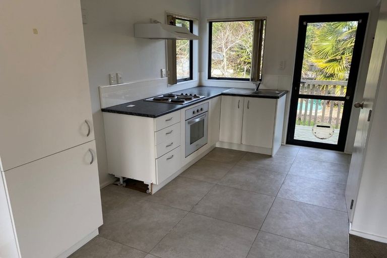 Photo of property in 395 Main Road, Huapai, Kumeu, 0810