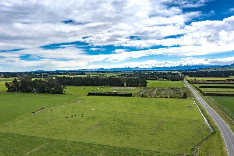 Photo of property in 2399 Oxford Road, Starvation Hill, 7495