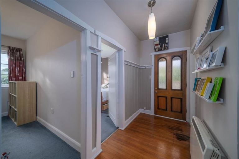 Photo of property in 15 Aorangi Road, Bryndwr, Christchurch, 8053