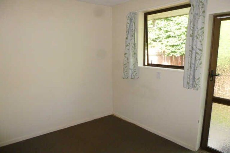 Photo of property in 2/14 Siska Place, Upper Riccarton, Christchurch, 8041