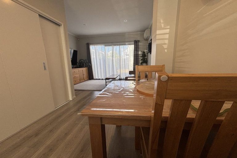 Photo of property in 21 Kerewhenua Crescent, Hobsonville, Auckland, 0616