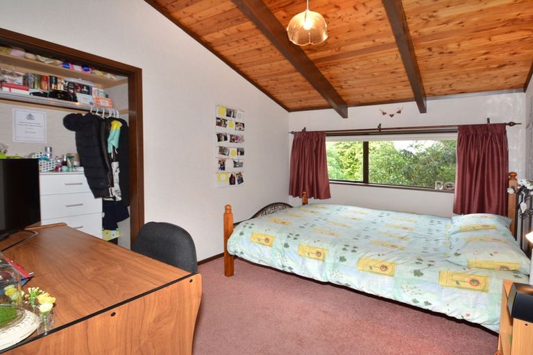 Photo of property in 5 Calvert Place, Shiel Hill, Dunedin, 9013