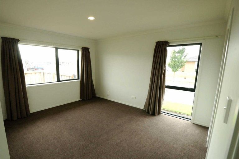 Photo of property in 60 Mary Ellen Street, Pegasus, 7612