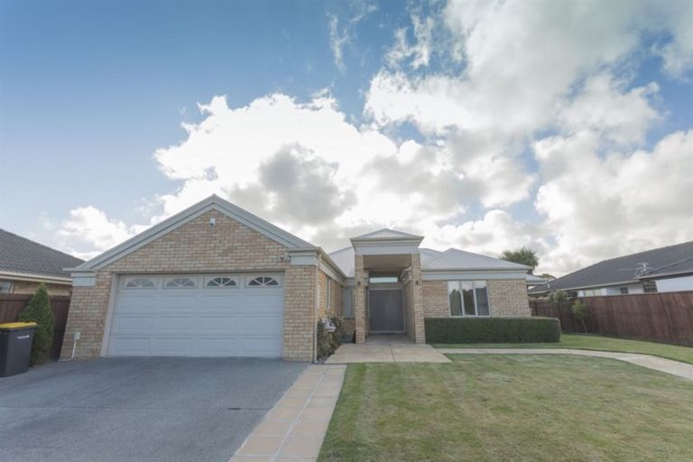 Photo of property in 14 Bibiana Street, Aidanfield, Christchurch, 8025