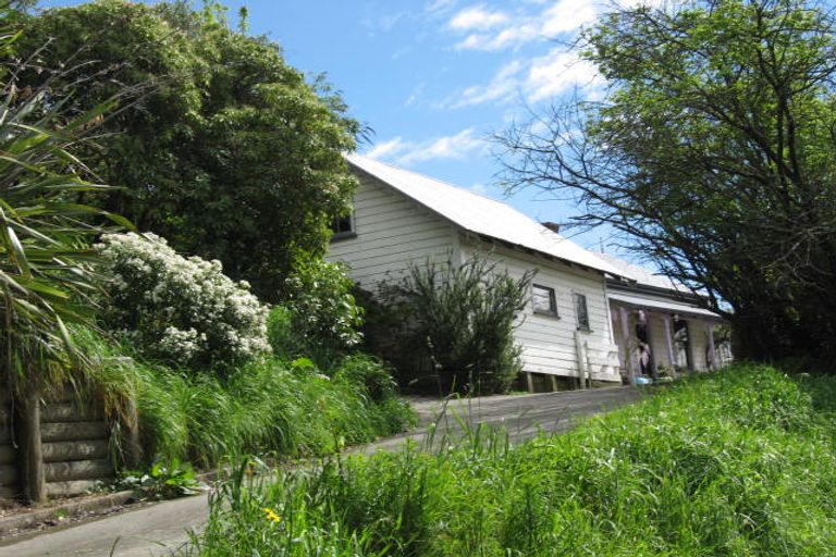 Photo of property in 214 Saint Vincent Street, Toi Toi, Nelson, 7010