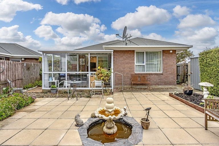 Photo of property in 292b Wainoni Road, Avondale, Christchurch, 8061