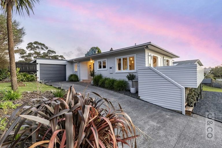Photo of property in 50 Oraha Road, Huapai, Kumeu, 0892