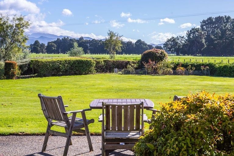 Photo of property in 23 North Street, Greytown, 5712