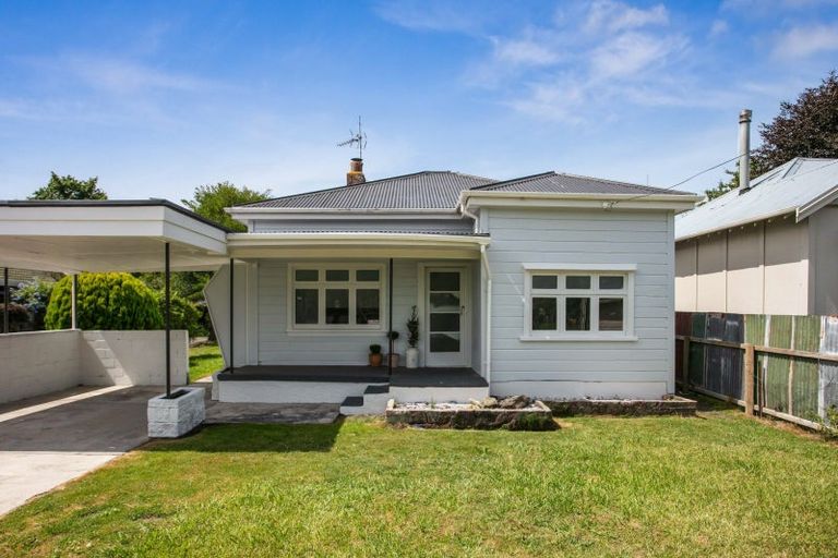 Photo of property in 104 Iranui Road, Inner Kaiti, Gisborne, 4010