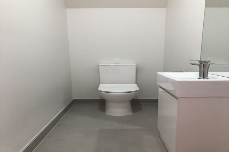 Photo of property in 41a Nelson Street, Howick, Auckland, 2014