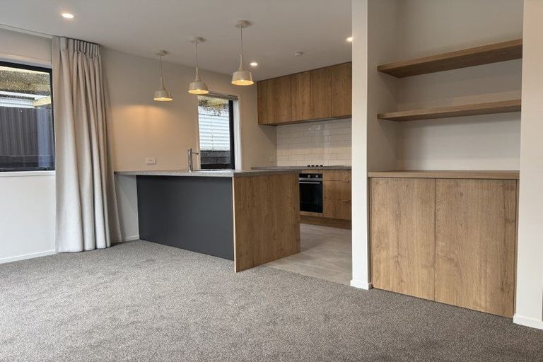 Photo of property in 452a Saint Aubyn Street, Moturoa, New Plymouth, 4310