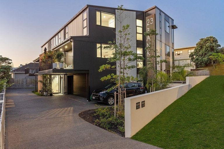 Photo of property in 23 Banks Avenue, Mount Maunganui, 3116
