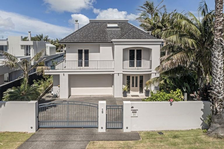 Photo of property in 31 Ocean View Road, Milford, Auckland, 0620