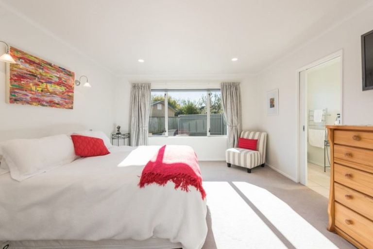 Photo of property in 2e Clairmont Heights, Stoke, Nelson, 7011