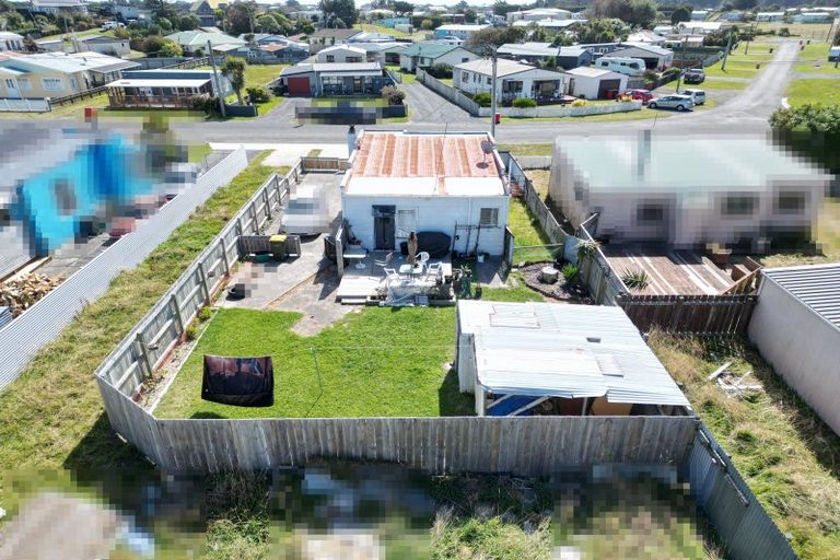 Photo of property in 11 Thomas Place, Foxton Beach, Foxton, 4815