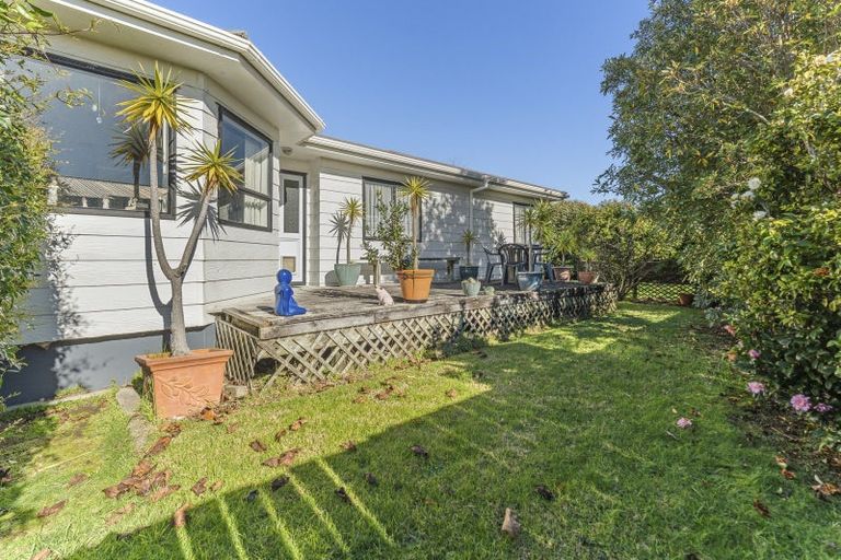 Photo of property in 26 Meade Place, Bell Block, New Plymouth, 4312