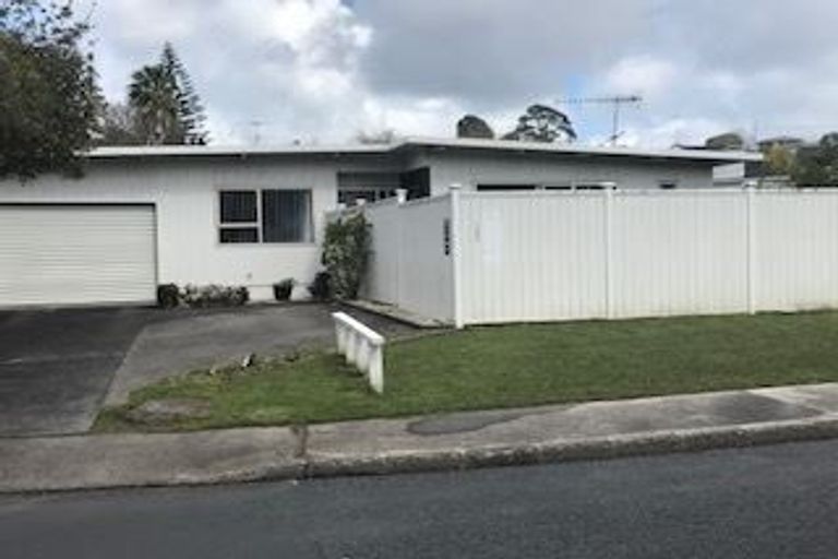 Photo of property in 129a Nile Road, Milford, Auckland, 0620