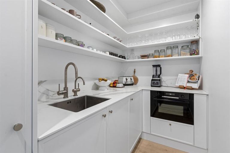 Photo of property in 22 Timara Crescent, Marshland, Christchurch, 8083