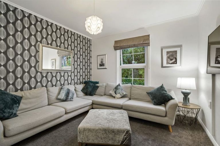 Photo of property in 31a Rewi Street, Torbay, Auckland, 0630