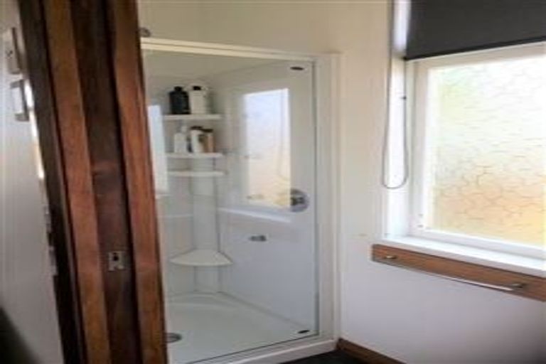 Photo of property in 584 Queen Street East, Levin, 5510