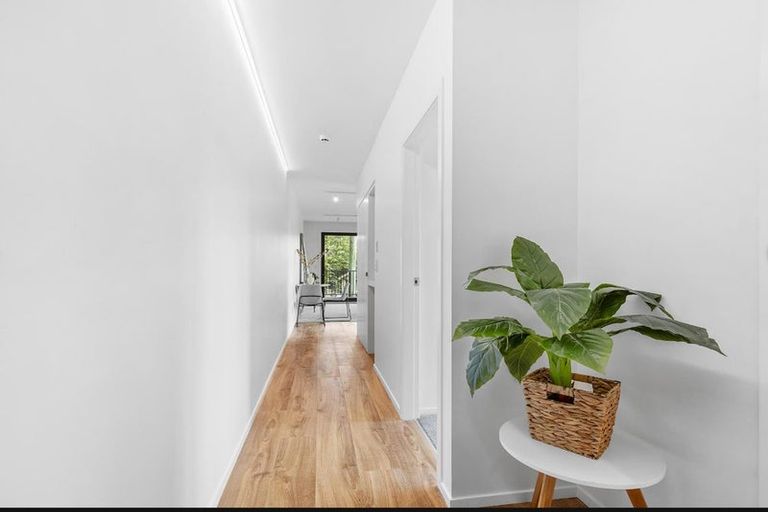 Photo of property in 31 Chaytor Street, Karori, Wellington, 6012