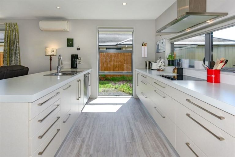 Photo of property in 11 Josephine Crescent, Aidanfield, Christchurch, 8025