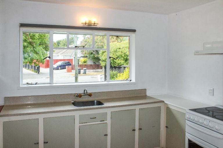 Photo of property in 11 Wayside Avenue, Burnside, Christchurch, 8053