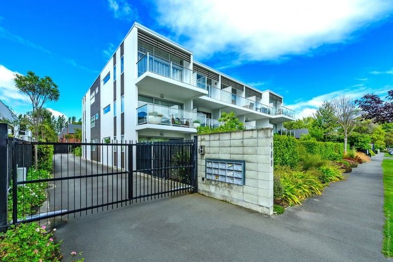 Photo of property in 2/180 Peterborough Street, Christchurch Central, Christchurch, 8013