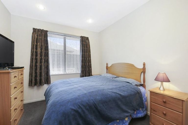 Photo of property in 9 Little Oaks Drive, Yaldhurst, Christchurch, 8042