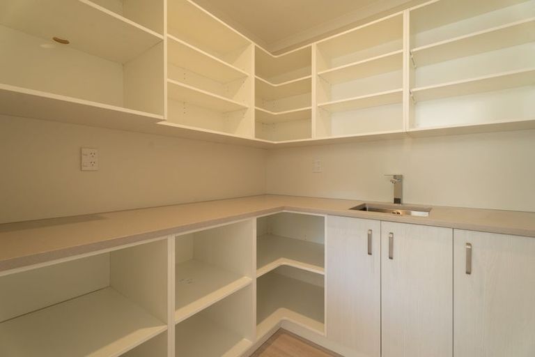 Photo of property in 31 Farnworth Terrace, Churton Park, Wellington, 6037