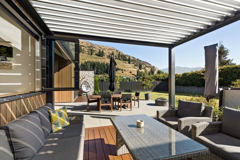 Photo of property in 1 Eastwood Lane, Lower Shotover, Queenstown, 9371