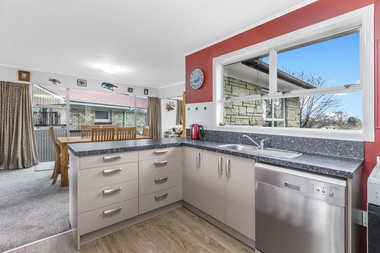 Photo of property in 80 Coronation Road, Morrinsville, 3300