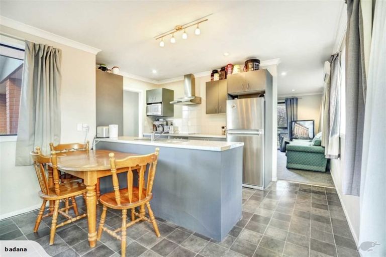 Photo of property in 215a Fox Street, Hamilton East, Hamilton, 3216