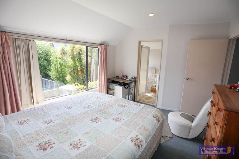 Photo of property in 3/90 Picton Avenue, Riccarton, Christchurch, 8011